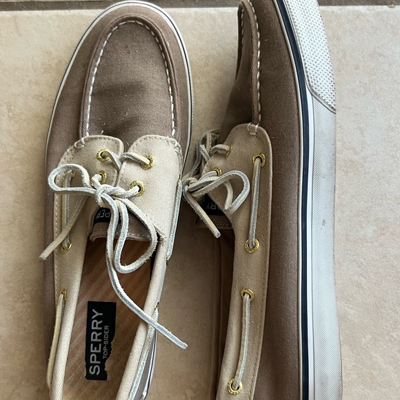 Size 10 “dark & light khaki” SPERRY shoes - Picture 2 of 3